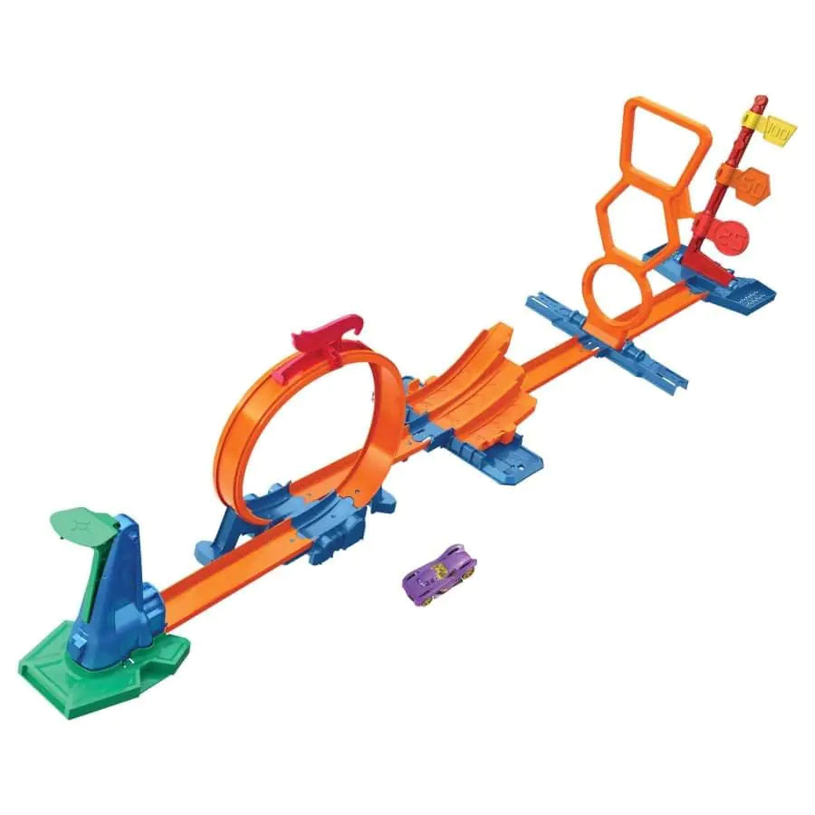 Hot Wheels Track Set with 1 Hot Wheels Car STEAM Flight Path Challenge Learn The Basic Physics of Trajectory Track Storage
